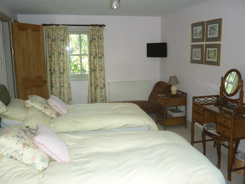 Tabor House B&B Fishguard Esterno foto